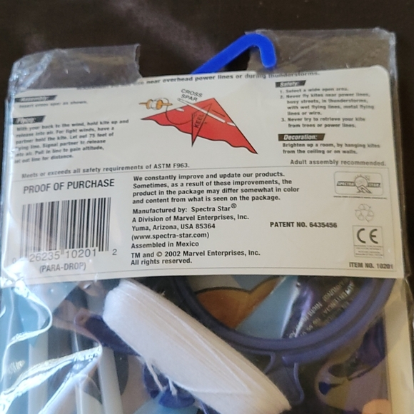 Sealed VTG Marvel Ent. Fly N Drop Kite w soldier - Picture 5 of 7